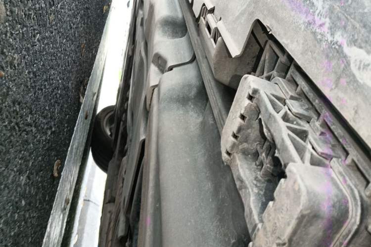 Used Mercedes-Benz M-Class 2012 ML 350 Sport Edition Chassis Rear Left