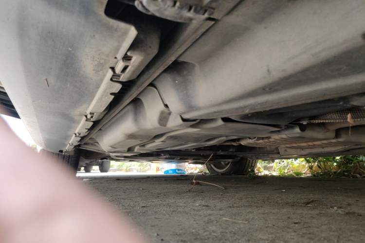 Used Mercedes-Benz M-Class 2012 ML 350 Sport Edition Chassis Rear Left