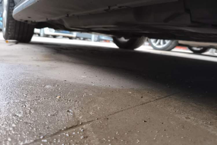 Used Mercedes-Benz M-Class 2012 ML 350 Luxury Edition Chassis Rear Left