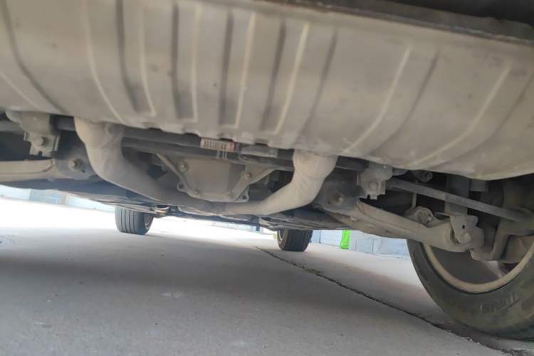 Used Mercedes-Benz M-Class 2012 ML 350 Sport Edition Chassis Rear