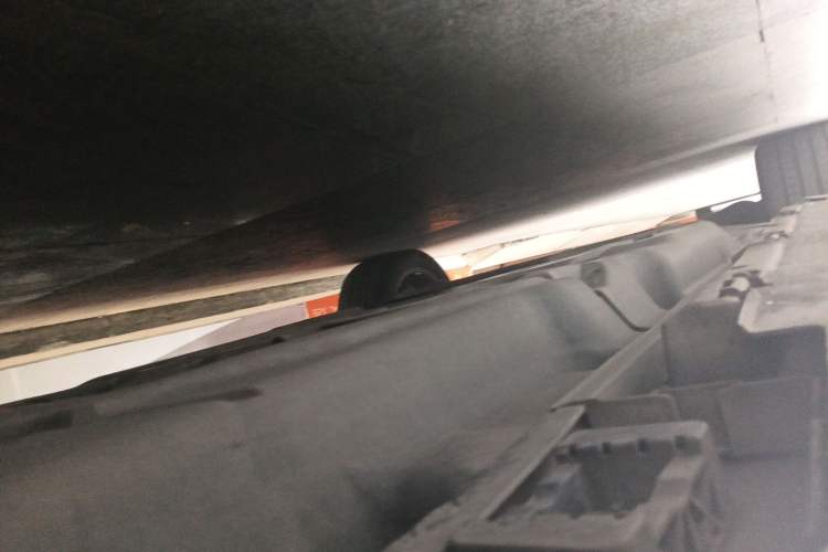 Used Mercedes-Benz M-Class 2012 ML 300 Chassis Rear Right