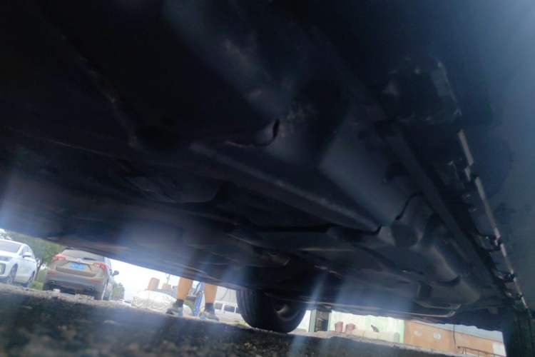Used Mercedes-Benz M-Class 2012 ML 350 Sport Edition Chassis Rear Right