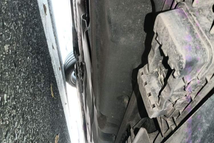 Used Mercedes-Benz M-Class 2012 ML 350 Sport Edition Chassis Rear Right