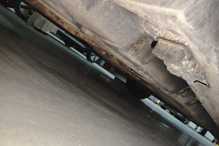 Used Mercedes-Benz M-Class 2012 ML 350 Luxury Edition Chassis Rear Right