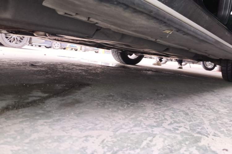 Used Mercedes-Benz M-Class 2012 ML 300 Chassis Rear Right
