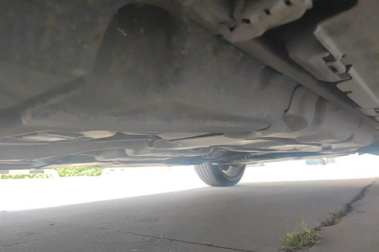 Used Mercedes-Benz M-Class 2012 ML 350 Sport Edition Chassis Rear Right