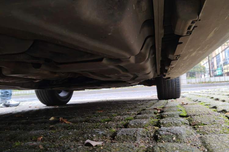 Used Mercedes-Benz M-Class 2012 ML 350 Luxury Edition Chassis Rear Right