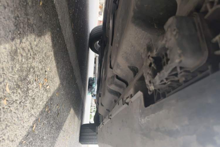 Used Mercedes-Benz M-Class  Chassis Rear Right