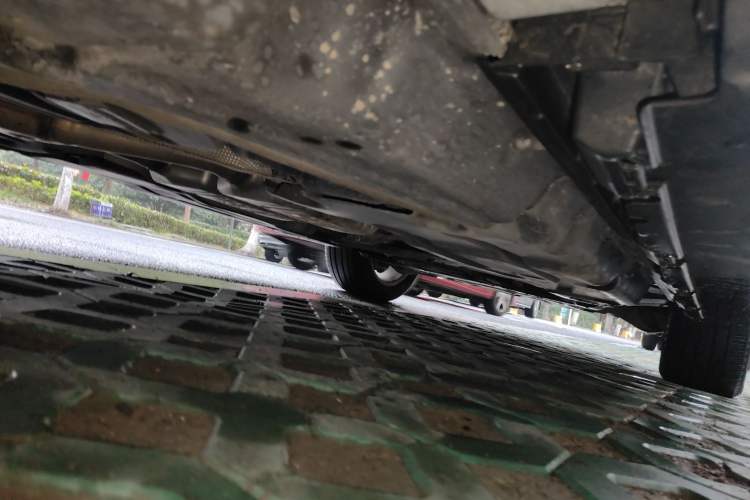 Used Mercedes-Benz M-Class 2012 ML 300 Chassis Rear Right