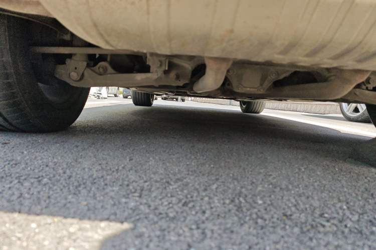 Used Mercedes-Benz M-Class 2012 ML 350 Sport Edition Chassis Rear