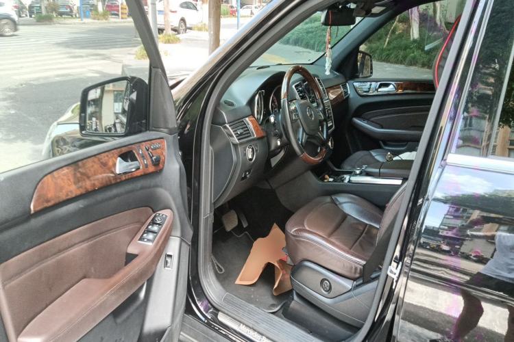 Used Mercedes-Benz M-Class 2012 ML 350 Sport Edition Driver Seat