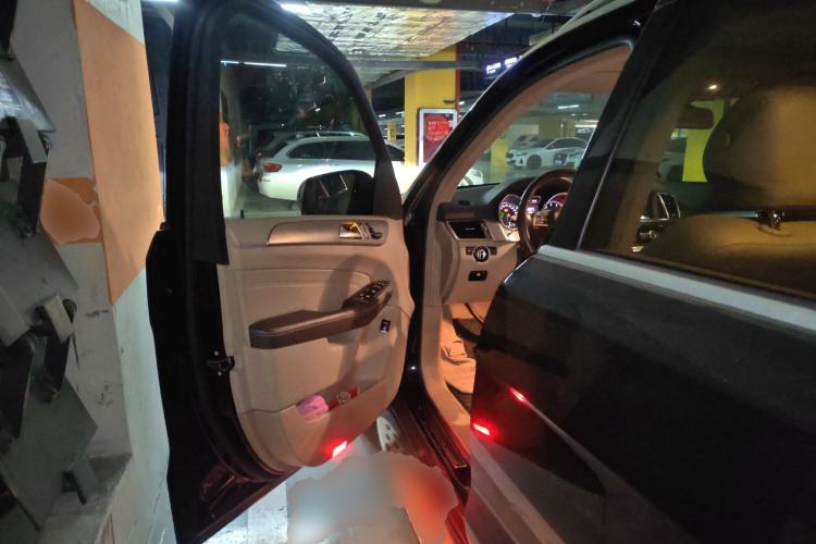 Used Mercedes-Benz M-Class 2012 ML 300 Driver Seat
