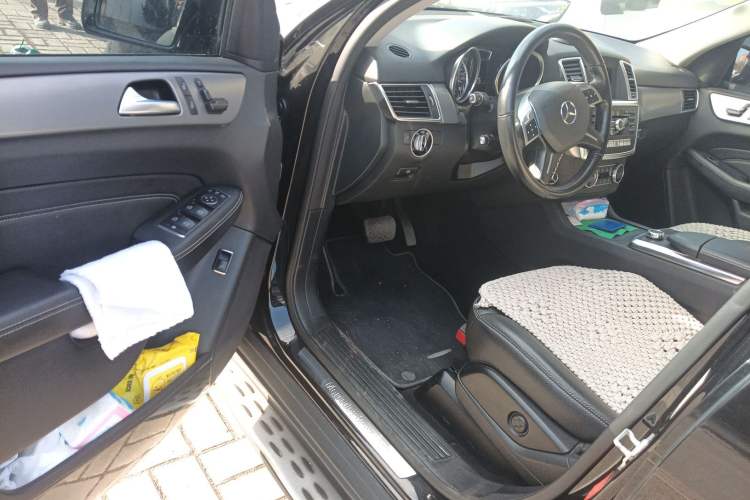 Used Mercedes-Benz M-Class 2012 ML 300 Driver Seat