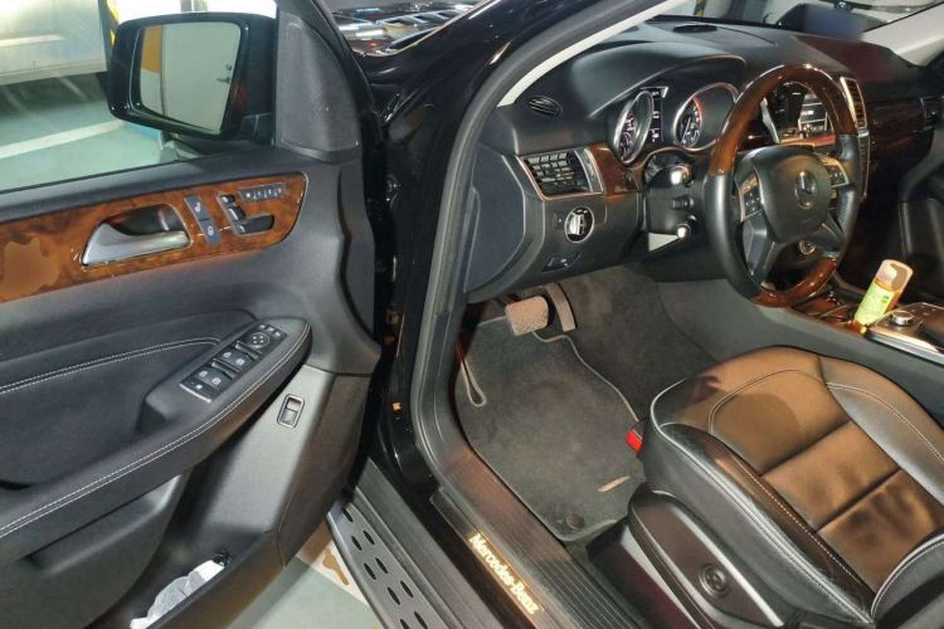 Used Mercedes-Benz M-Class 2012 ML 350 Luxury Edition Driver Seat
