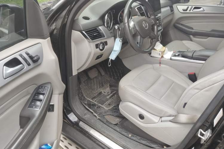 Used Mercedes-Benz M-Class 2012 ML 300 Driver Seat