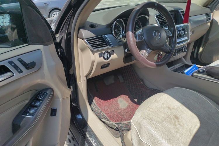 Used Mercedes-Benz M-Class 2012 ML 300 Driver Seat