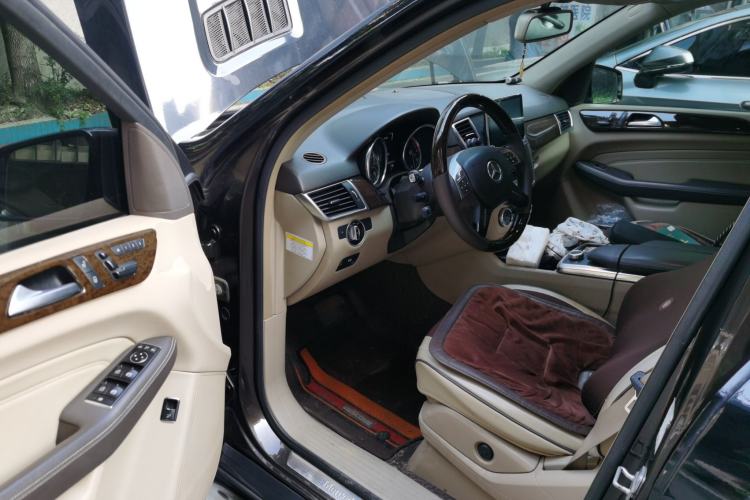 Used Mercedes-Benz M-Class 2012 ML 350 Luxury Edition Driver Seat