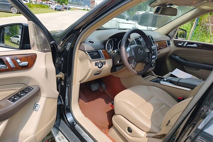 Used Mercedes-Benz M-Class 2012 ML 350 Sport Edition Driver Seat