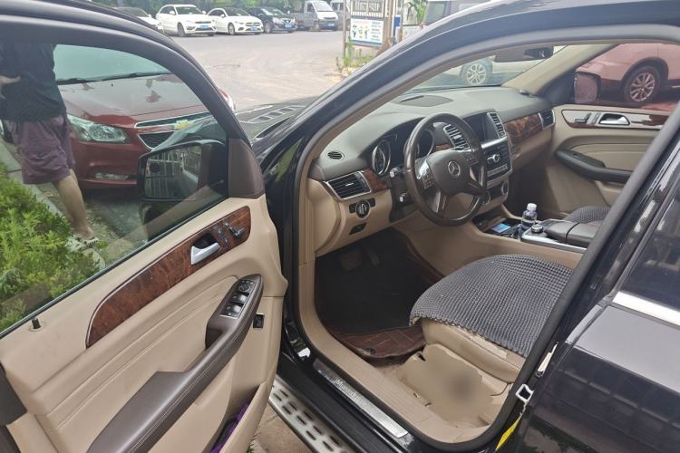 Used Mercedes-Benz M-Class 2012 ML 350 Sport Edition Driver Seat