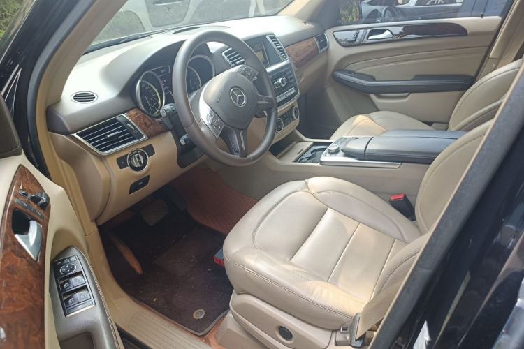 Used Mercedes-Benz M-Class 2012 ML 350 Sport Edition Driver Seat