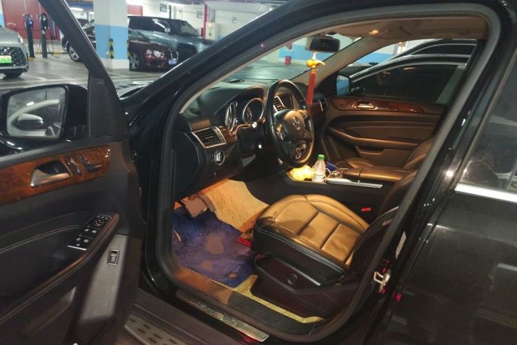 Used Mercedes-Benz M-Class 2012 ML 350 Sport Edition Driver Seat