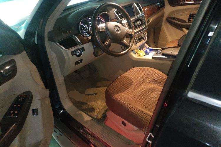 Used Mercedes-Benz M-Class 2012 ML 350 Sport Edition Driver Seat