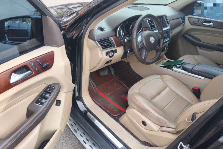 Used Mercedes-Benz M-Class  Driver Seat
