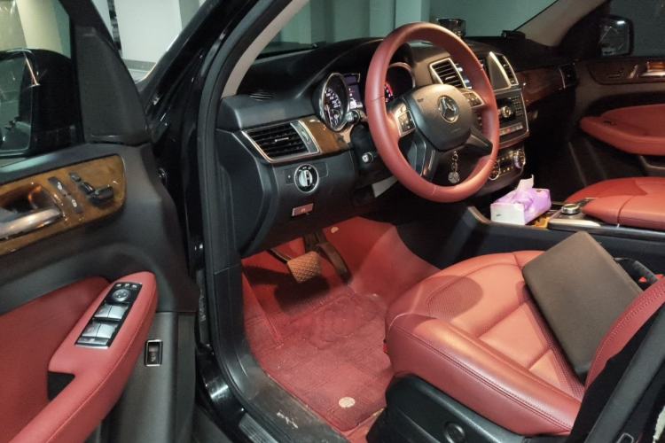 Used Mercedes-Benz M-Class 2012 ML 350 Sport Edition Driver Seat