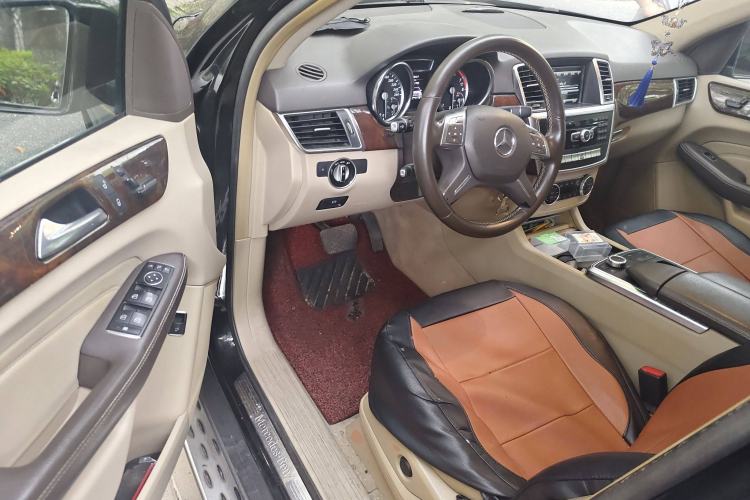 Used Mercedes-Benz M-Class 2012 ML 350 Sport Edition Driver Seat