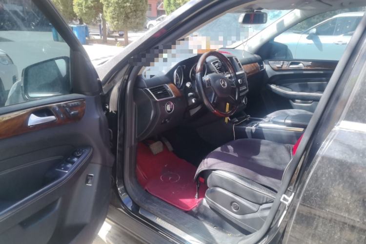 Used Mercedes-Benz M-Class 2012 ML 350 Luxury Edition Driver Seat