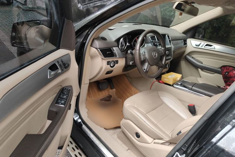 Used Mercedes-Benz M-Class 2012 ML 300 Driver Seat