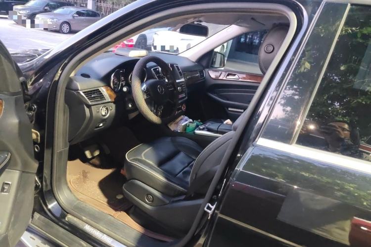 Used Mercedes-Benz M-Class 2012 ML 350 Luxury Edition Driver Seat