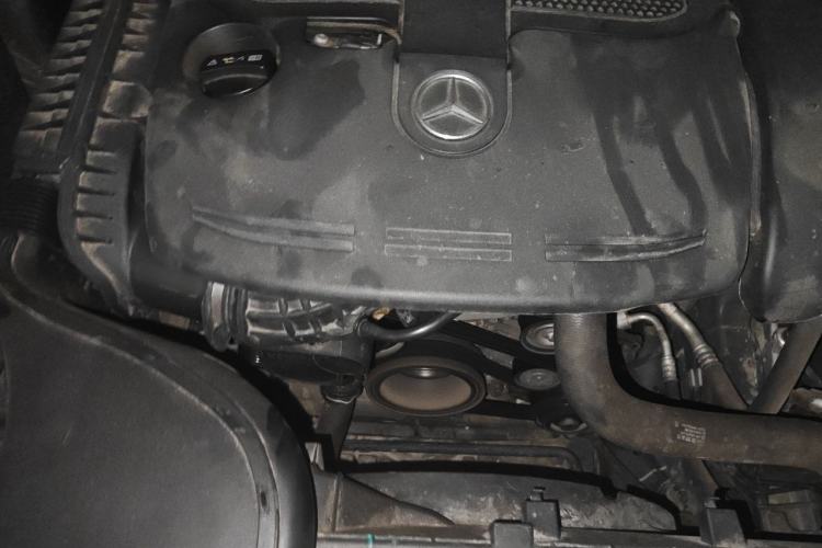 Used Mercedes-Benz M-Class 2012 ML 350 Sport Edition Engine Bay