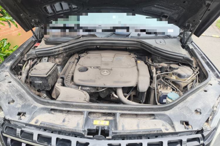 Used Mercedes-Benz M-Class 2012 ML 350 Sport Edition Engine Bay