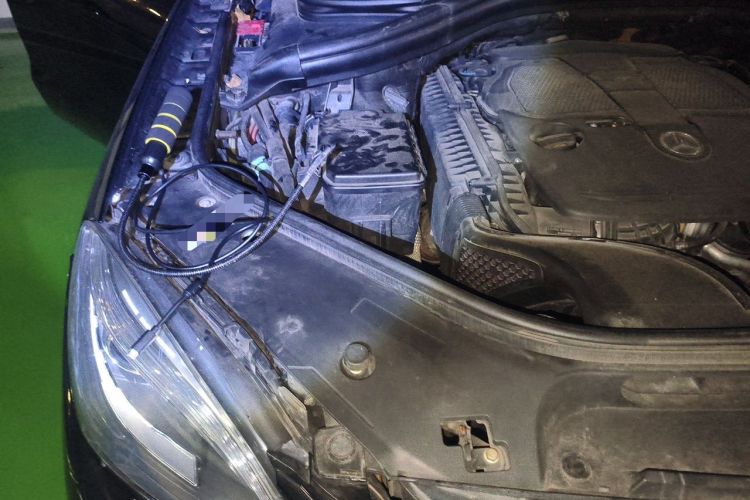 Used Mercedes-Benz M-Class 2012 ML 350 Luxury Edition Engine Bay Right