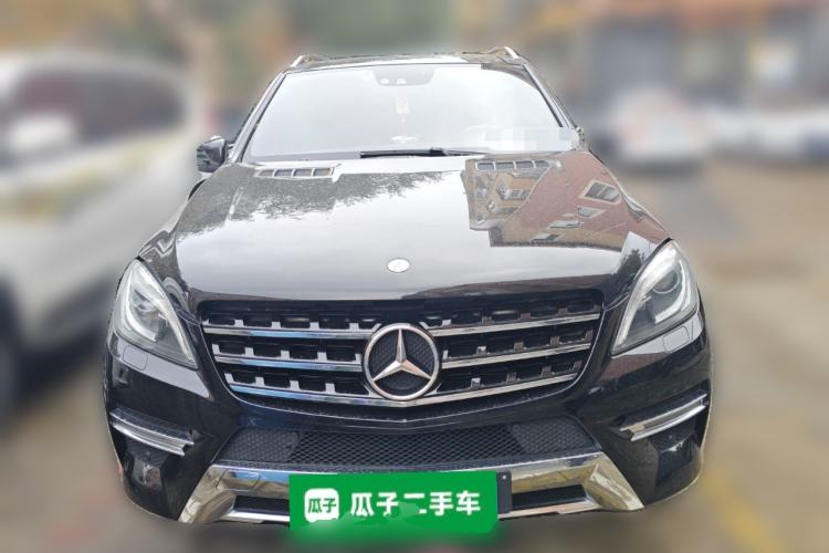 Used Mercedes-Benz M-Class 2012 ML 350 Luxury Edition Front