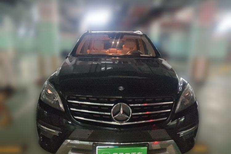 Used Mercedes-Benz M-Class 2012 ML 350 Luxury Edition Front