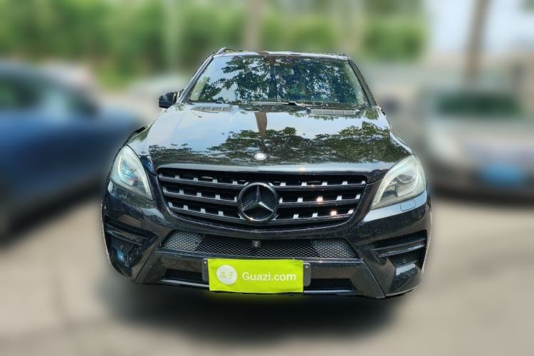 Used Mercedes-Benz M-Class 2012 ML 350 Luxury Edition Front
