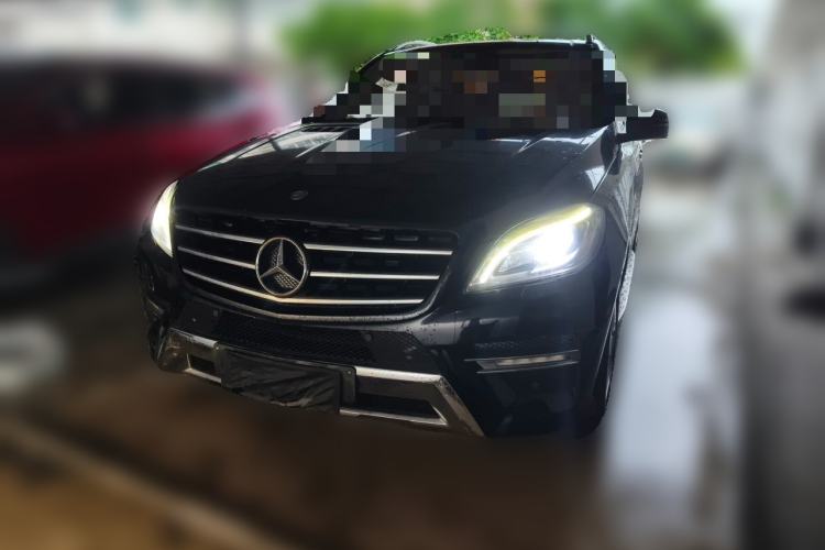 Used Mercedes-Benz M-Class 2012 ML 350 Luxury Edition Front