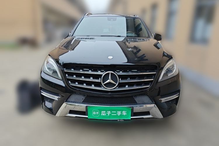 Used Mercedes-Benz M-Class 2012 ML 350 Luxury Edition Front