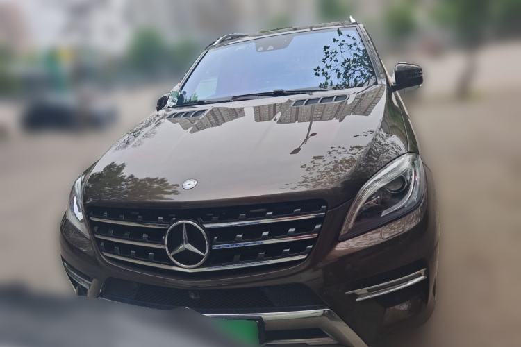 Used Mercedes-Benz M-Class 2012 ML 350 Luxury Edition Front