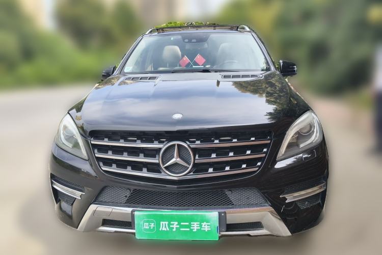 Used Mercedes-Benz M-Class 2012 ML 350 Luxury Edition Front