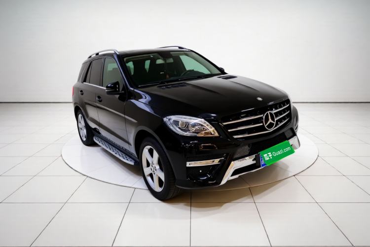 Used Mercedes-Benz M-Class 2012 ML 350 Sport Edition Front Right 45 Deg
