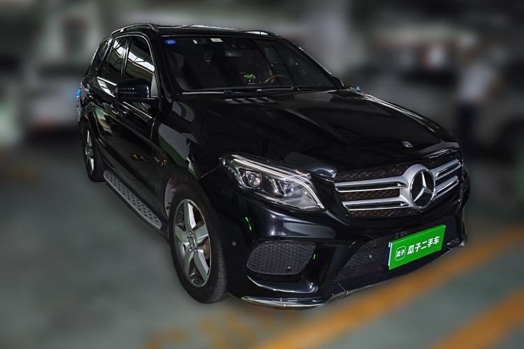 Used Mercedes-Benz M-Class 2012 ML 350 Luxury Edition Front Right 45 Deg