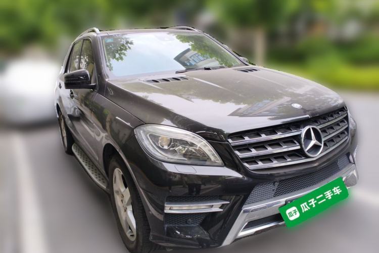 Used Mercedes-Benz M-Class 2012 ML 350 Sport Edition Front Right 45 Deg