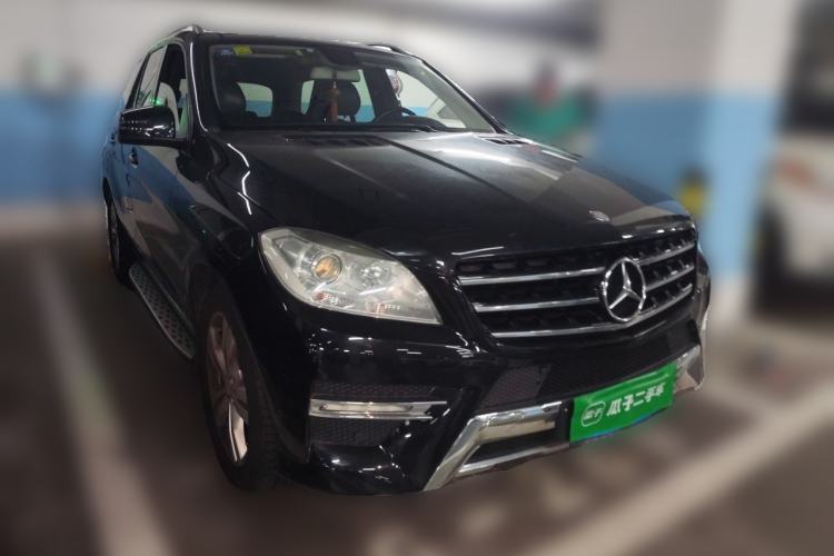 Used Mercedes-Benz M-Class 2012 ML 350 Sport Edition Front Right 45 Deg