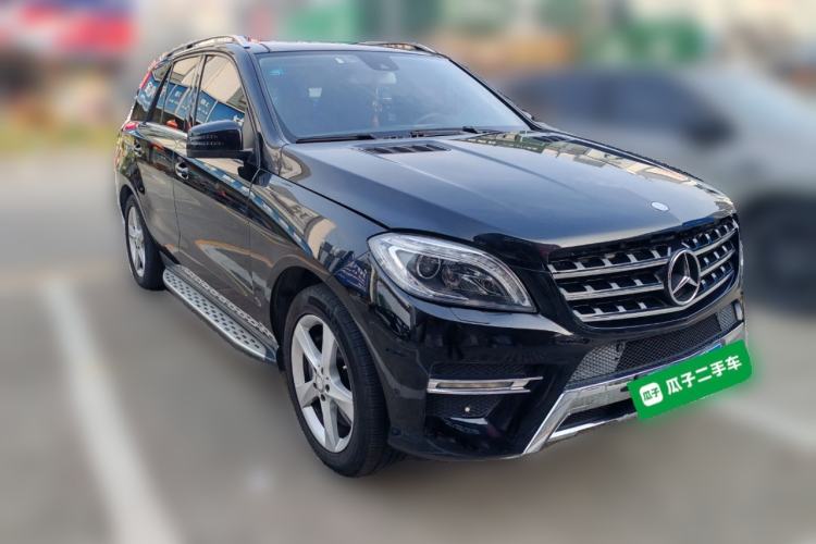 Used Mercedes-Benz M-Class 2012 ML 350 Sport Edition Front Right 45 Deg