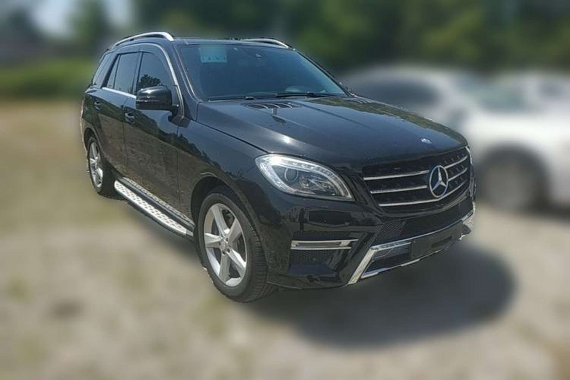 Used Mercedes-Benz M-Class 2012 ML 350 Sport Edition Front Right 45 Deg