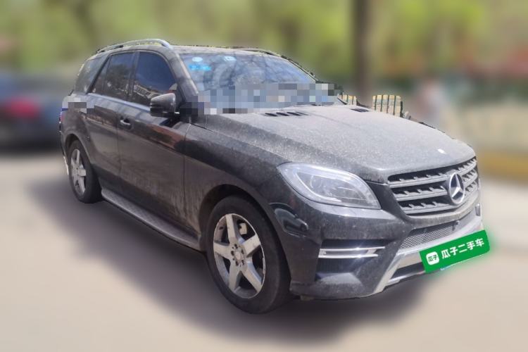 Used Mercedes-Benz M-Class 2012 ML 350 Luxury Edition Front Right 45 Deg