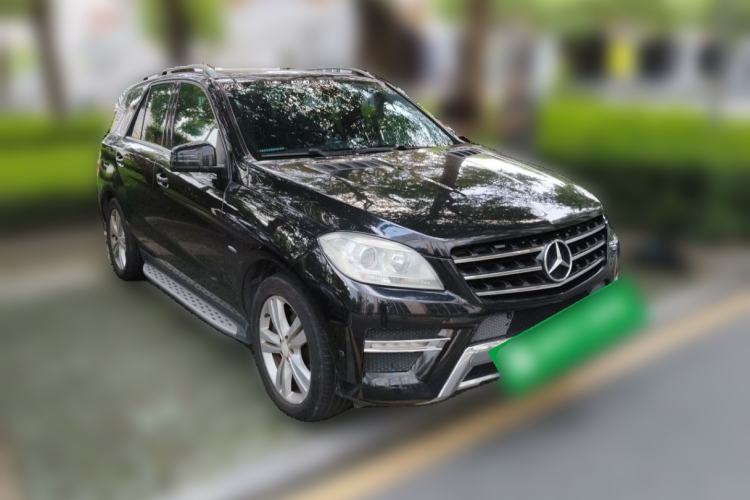 Used Mercedes-Benz M-Class 2012 ML 350 Sport Edition Front Right 45 Deg